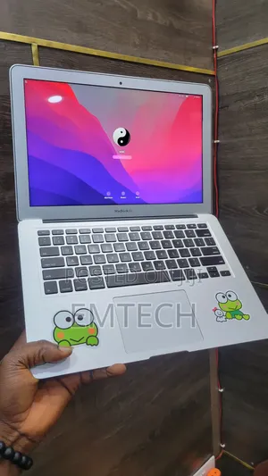 Laptop Apple MacBook Air 2017 8GB Intel Core i5 SSD 128GB