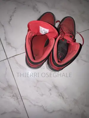 Nike Air Jordan 1 Sneakers