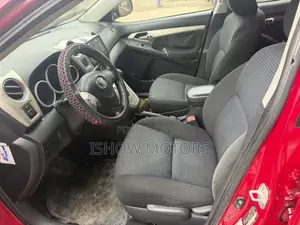 Toyota Matrix XRS Hatchback FWD (2.4L 4cyl 5A) 2009 Red