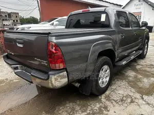 Toyota Tacoma PreRunner 4dr Double Cab 5.0 ft. SB (2.7L 4cyl 4A) 2014