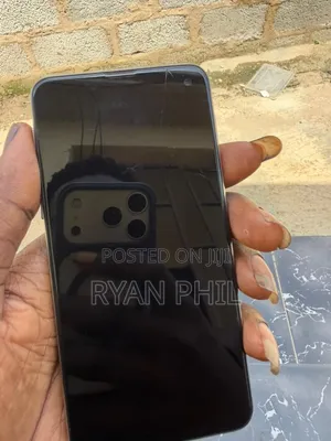 Samsung Galaxy S10e 128 GB Blue