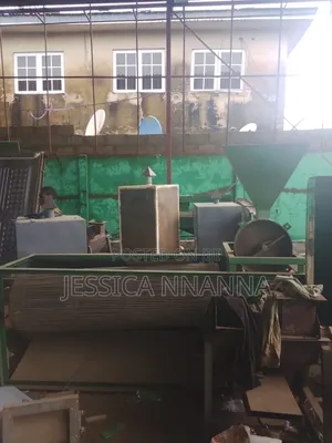 Palm Kernel Cracker and Seperator With Diesel Engine