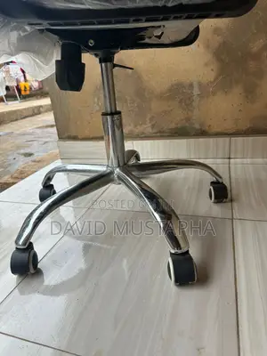 Black Swivel Office Chair