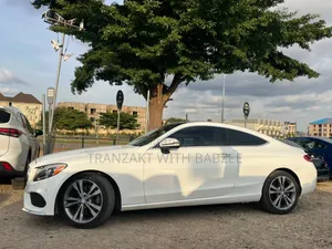 Mercedes-Benz C300 2017 White
