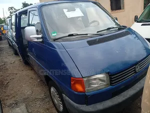 Volkswagen Transporter 2003 Blue