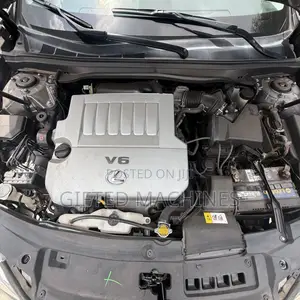 Lexus ES 2015 Silver