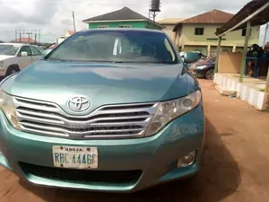 Toyota Venza 2010 Green