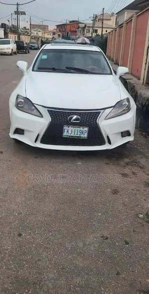 Lexus IS 2011 Off white
