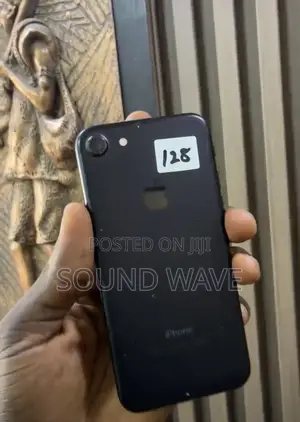 Apple iPhone 7 128 GB Black