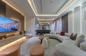 Beautiful Two Bedroom Apartment Shortlet