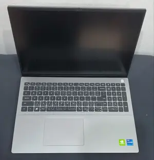 Laptop Dell Vostro 5630 16GB Intel Core i7 SSD 512GB