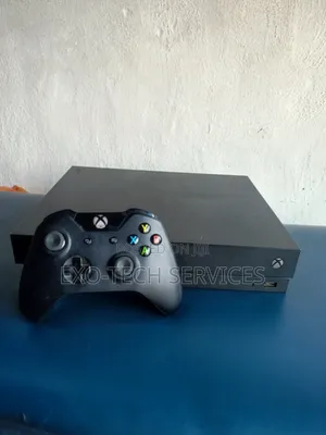 Xbox One X 1TB With Controller