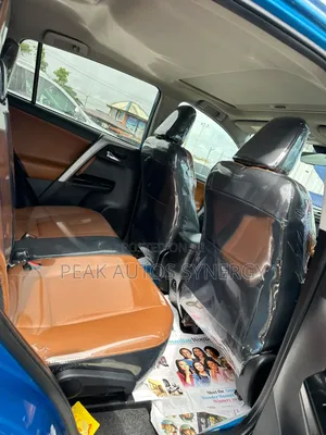 Toyota RAV4 2017 Blue