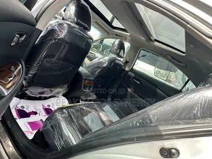 Lexus ES 2012 Silver