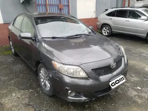 Toyota Corolla 2010 Gray