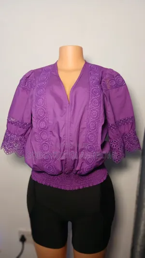 UK Thrift Top
