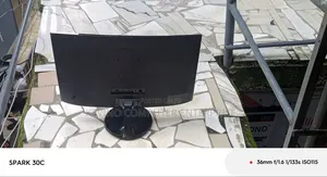 24 Inches Curved Samsung