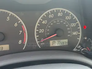 Toyota Camry LE 4dr Sedan (2.5L 4cyl 6AM) 2010 Silver