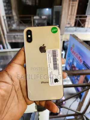 New Apple iPhone XS 64 GB Gold