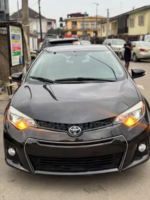 Toyota Corolla S 4dr Sedan (1.8L 4cyl CVT) 2014 Black