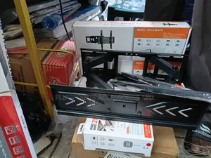 Adjustable TV Wall Bracket 32 - 70 Inch