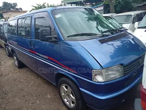 Volkswagen Transporter 2003 Blue