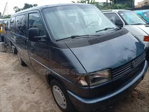 Volkswagen Transporter 2003 Blue