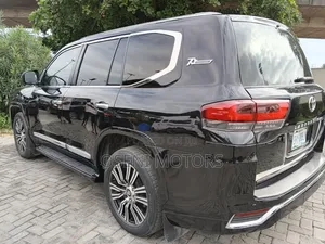 Toyota Land Cruiser 2015 Black