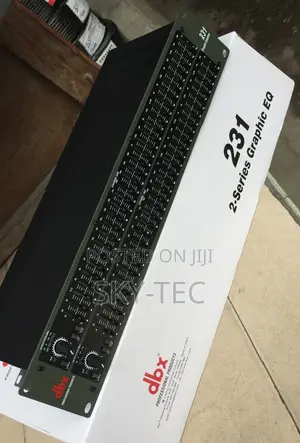 Original Professional DBX Equalizer Eq231 Sub Out 31band 2ways