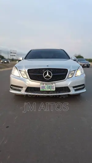 Mercedes-Benz E350 Base 4Matic Sedan AWD (3.5L 6cyl 7A) 2010 Silver