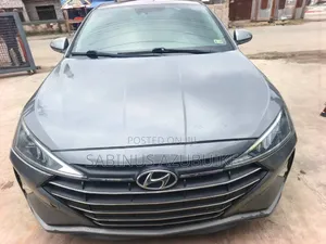 Hyundai Elantra 2019 Gray