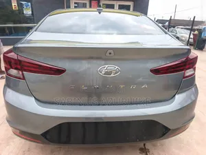 Hyundai Elantra 2019 Gray