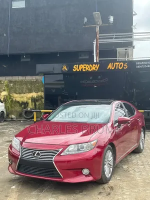 Lexus ES 2014 Red