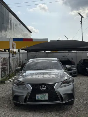 Lexus IS 250 4WD 2015 Gray