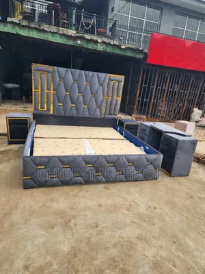 High Quality 6by6 Upholstery Padded Set of Bed.