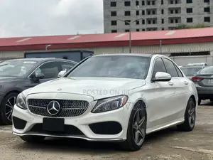 Mercedes-Benz C400 4Matic AWD Sedan (3.0L V6 7A) 2015 White