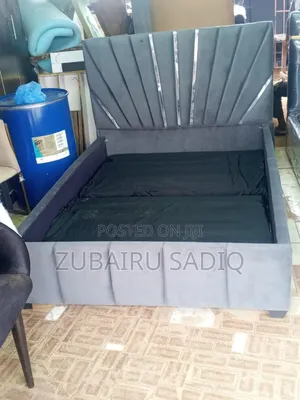 Padded Bed 4.5 by 6