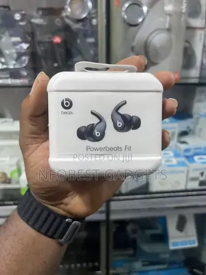 Brand New Beats Powerbeats Fit