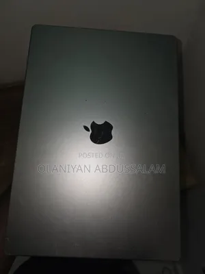 Laptop Apple MacBook Pro 2021 M1 32GB Apple M1 Pro SSD 1T
