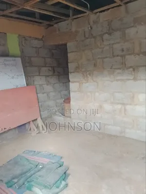 1bdrm Bungalow in Moshoba, Berger for rent