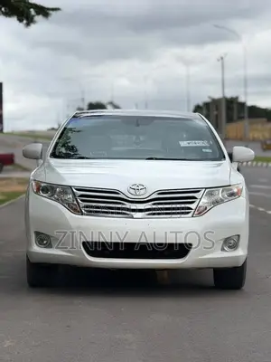 Toyota Venza Limited 2010 White