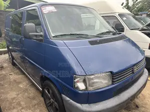 Volkswagen Transporter 2002 Blue