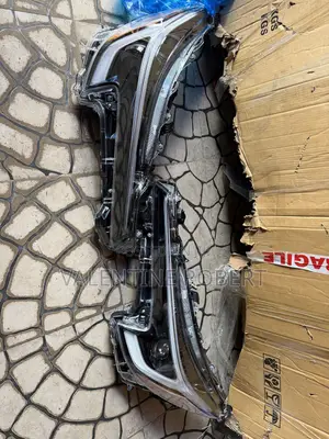 Headlamp Toyota Corolla 2023 SE
