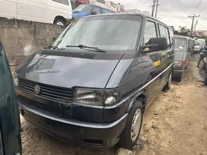 Volkswagen Transporter 2004 Black
