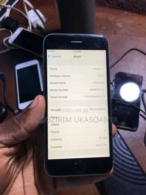 Apple iPhone 6s 32 GB Silver