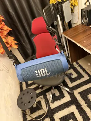 JBL Charge 5