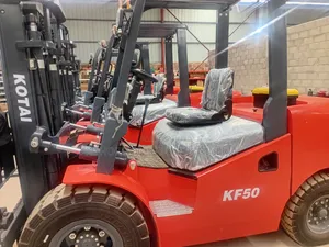 Forklift [5tons]