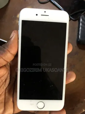 Apple iPhone 6 16 GB Gray