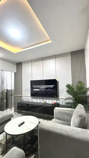 Cozy 1-Bedroom Mini Flat for Shortlet in Ikeja