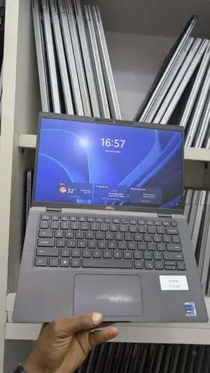 Laptop Dell Latitude 7420 16GB Intel Core i7 SSD 256GB